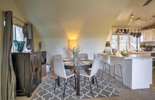 Mariposa House | Mariposa Home Furnished Patio and Sierra Mtn Views