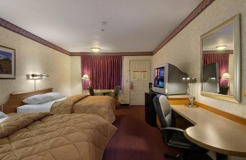 Victorville Hotel | Mariposa Inn