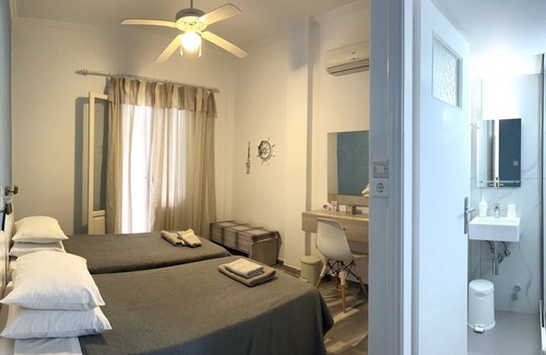 Paros Hotel | Marisa Rooms