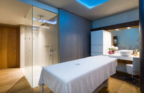 Tirana Hotel | Maritim Hotel Plaza Tirana