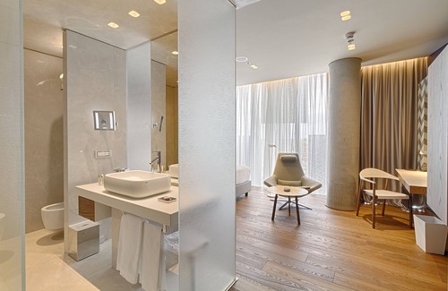 Tirana Hotel | Maritim Hotel Plaza Tirana