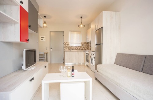 Ixia Hotel | Maritina Apartments