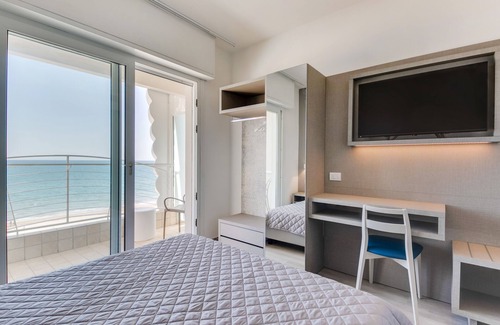 Alba Hotel | Marittimo Riccione