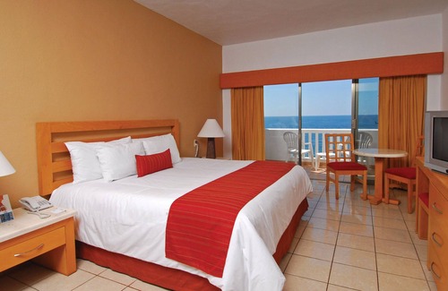 Nuevo Vallarta Resort | Marival Emotions(Resort & Suites) w/Platinum Member Benefits