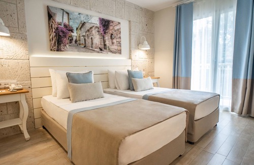Foca Hotel | Mark Warner Phokaia Beach Resort