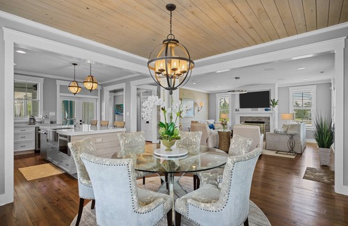 Oriental House | Marker 71 - Coastal living at its' finest!