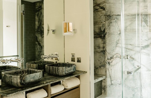 Old Town Hotel | Market Street Hotel