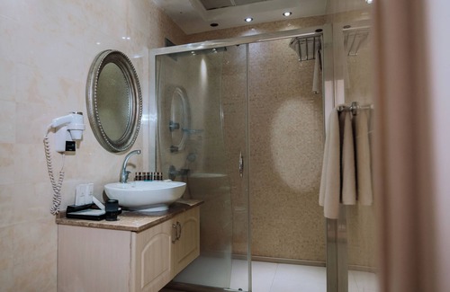 Karsiyaka Hotel | Marlen Hotel Mavisehir