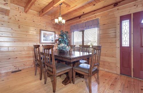 White Oak Lodge House | Marlenes Hideaway
