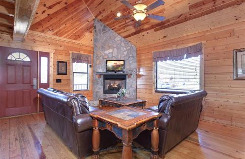 White Oak Lodge House | Marlenes Hideaway