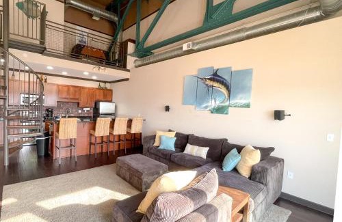 Sandusky Apartment | Marlin at the Lake - Downtown Sandusky