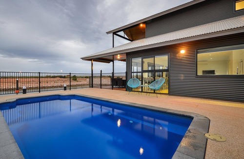 Exmouth House | Marlin is the perfect holiday base.