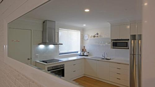 Bermagui House | Marlin Waters Unit 2 walk to beach and river Bermagui
