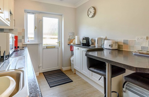 Swaffham Cottage | MARLOW, romantic, country holiday cottage, with a garden in Swaffham