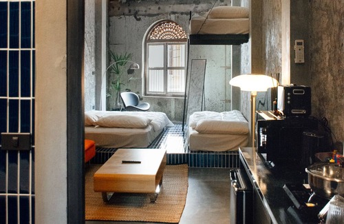 Talat Yot Hotel | Marlowe-Tony's home