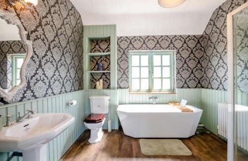 Coltishall House | Marlpit House