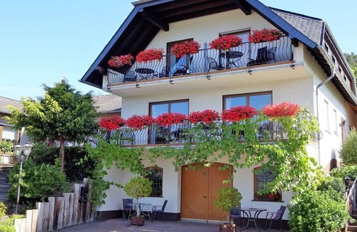 Osann House | Marmann - large holiday apartment