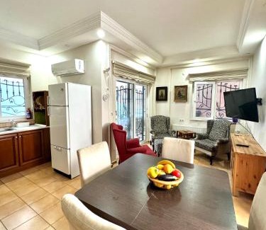 Marmaris City Center Villa | Marmaris'te Özel Havuzlu Doğa Manzaralı Villa