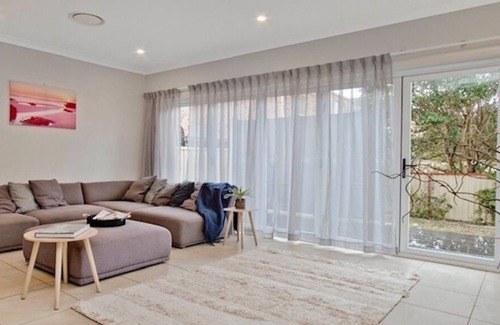 Maroubra South House | MAROUBRA LUXURY LIVING - SHORT WALK TO BEACH