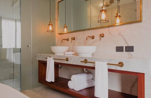 Downtown Hotel | MARQUEE Playa Hotel