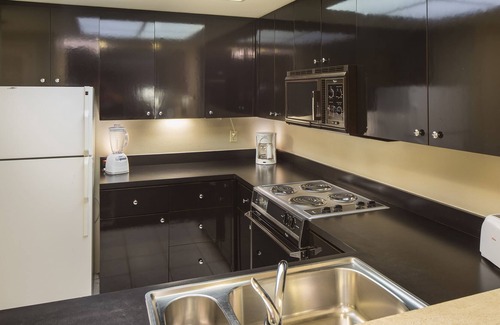 Downtown Palm Springs Condo | Marquis Villas Resort