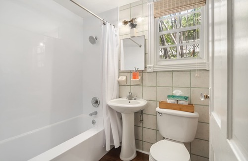 Downtown Bed & Breakfast | Marrero's Guest Mansion
