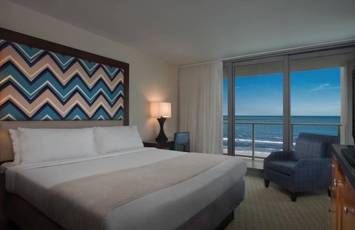 Marco Island Resort | 🌴 Marriott Crystal Shores✨ Experience Paradise in a 2BR Villa - Sleeps 8!n