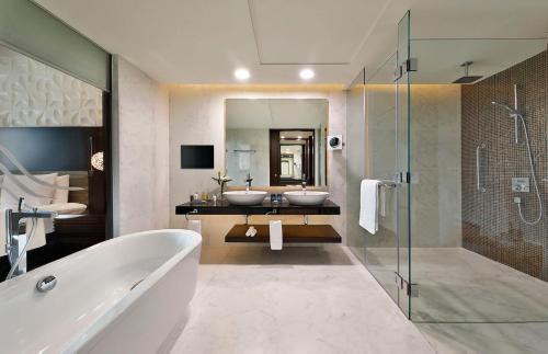 Khalifa City Hotel | Marriott Hotel Al Forsan, Abu Dhabi