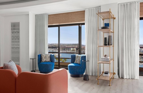 Marina del Rey Hotel | Marriott Marina del Rey