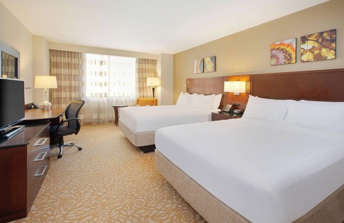 East Town Hotel | Marriott Milwaukee Downtown