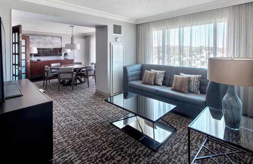 West Conshohocken Hotel | Marriott Philadelphia West