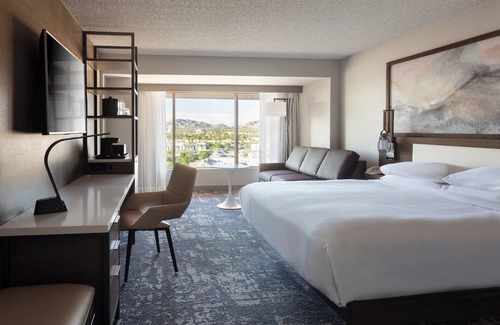 Camelback East Hotel | Marriott Phoenix Airport