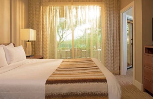 Desert Ridge Resort | Marriott's Canyon Villas- Play Golf before Thanksgiving Dinner! Sleeps 8
