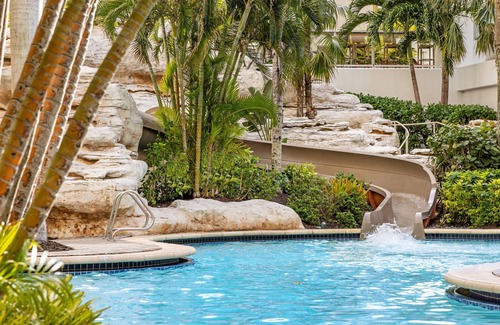 Marco Island Resort | Marriott's Crystal Shores