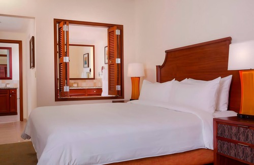 Ko Olina Resort | Marriott's Ko Olina Beach Club 1 Bedroom - Many Dates Available!