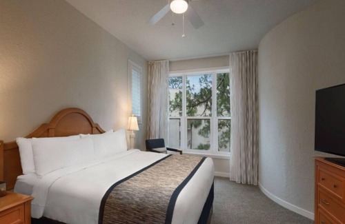 Sea Pines Resort | Marriott's Monarch at Sea Pines 2 Bedroom Garden View