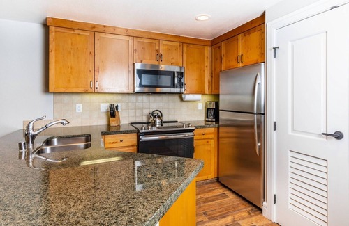 South Lake Tahoe Resort | Marriott's Timber Lodge - 3 Bedroom 3 Bath Snow Paradise Vacation!