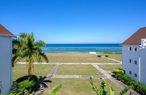 St.Bran's Burg Apartment | Marriott SeaCastles E22, Montego Bay