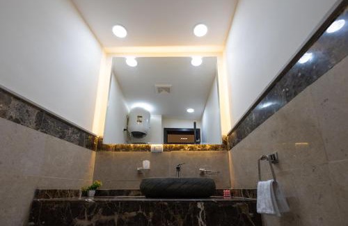The 5th Settlement Apartment | marron studios 3 new