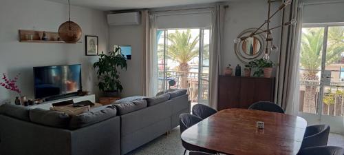 Marsaxlokk Apartment | Marsaxlokk Sea Front Apartment