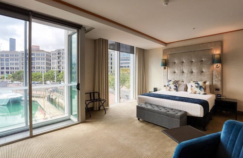 Auckland Central Business District Hotel | Marsden Viaduct Hotel