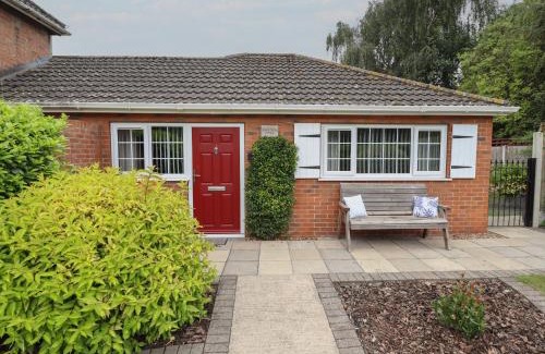 Skegness House | Marsh View Cottage