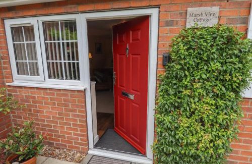 Skegness House | Marsh View Cottage