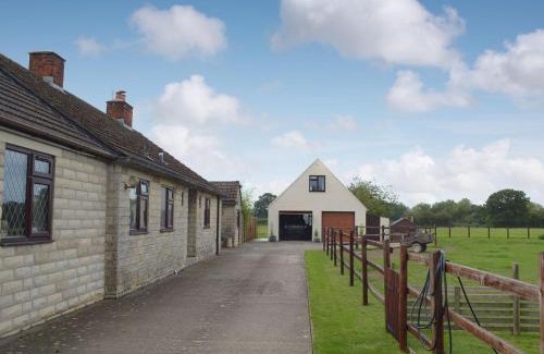 Trowbridge House | Marshfield Annex