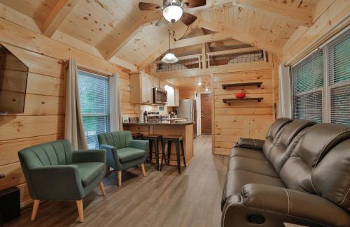 Lookout Valley Neighborhood Association House | Martha Cabin Tiny Cabin By Downtown Chattanooga