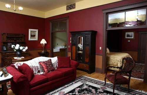 Deadwood Hotel | Martin & Mason Hotel