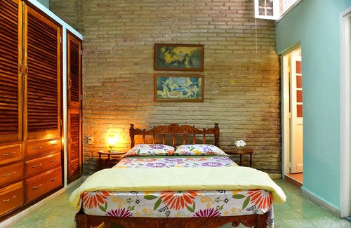 Santa Clara Apartment | Martirena's Hostal