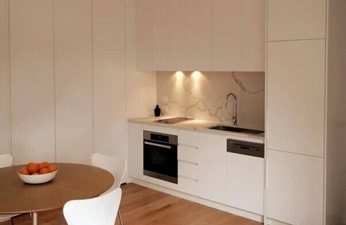 Middle Park Apartment | Marvellous Middle Park Luxury Loft+View. Sleeps 4.