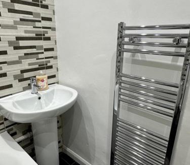 Middlesbrough House | Marvellous Double Rooms