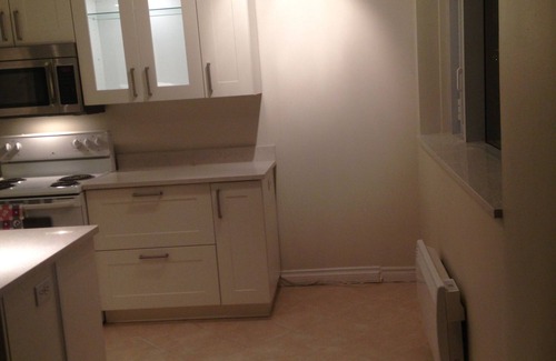 Hull Condo | Marvellous Waterfront Two Bedroom Condo facing Parliament Hill and Ottawa River